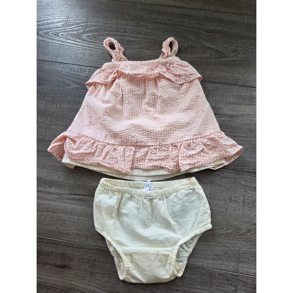 Baby gap outfit 0-3 mos